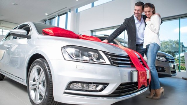 Pagar al contado o financiar tu coche. ¿Que conviene más?